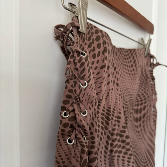 NWT Glassons 2 piece set! Crop tube top/flared pant set. Adjustable with boning! - Picture 5 of 9